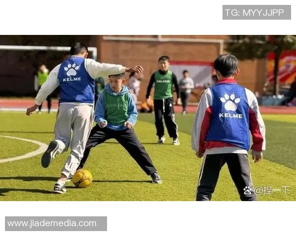 深圳翠园中学足球明星崭露头角助力校园体育文化蓬勃发展 深圳翠园中学足球明星崭露头角助力校园体育文化蓬勃发展