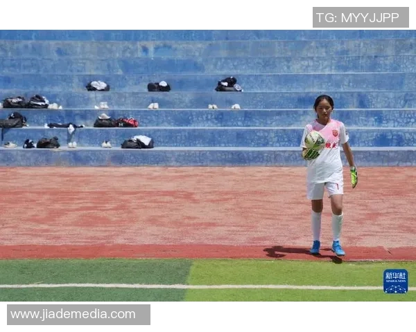 日喀则足球明星风采展示与精彩瞬间回顾